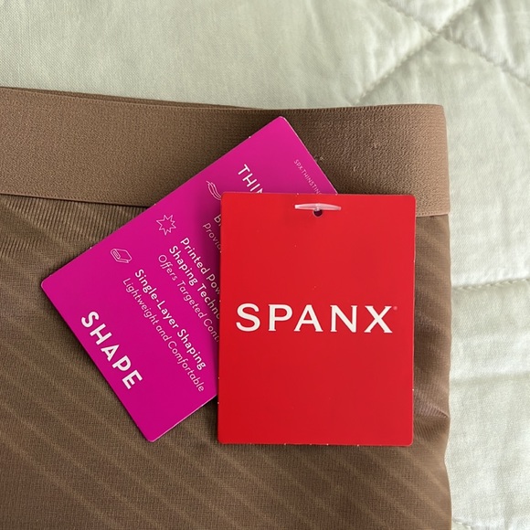 Spanx Thinstincts 2.0 Firm Control NWT medium - Picture 4 of 15